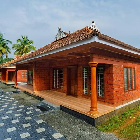 Carmel Tourism Village Kotamangalam 外观 照片