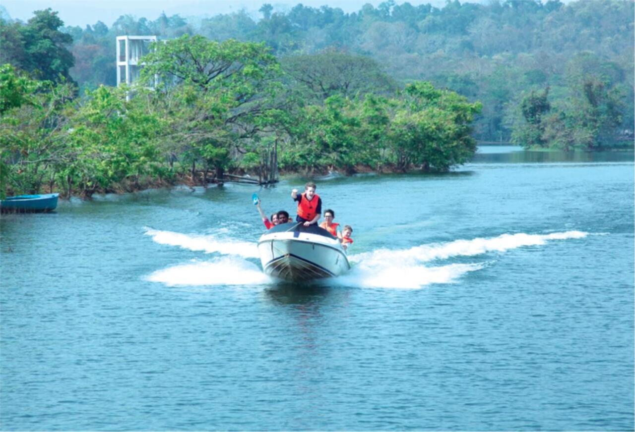 Carmel Tourism Village Kotamangalam 外观 照片